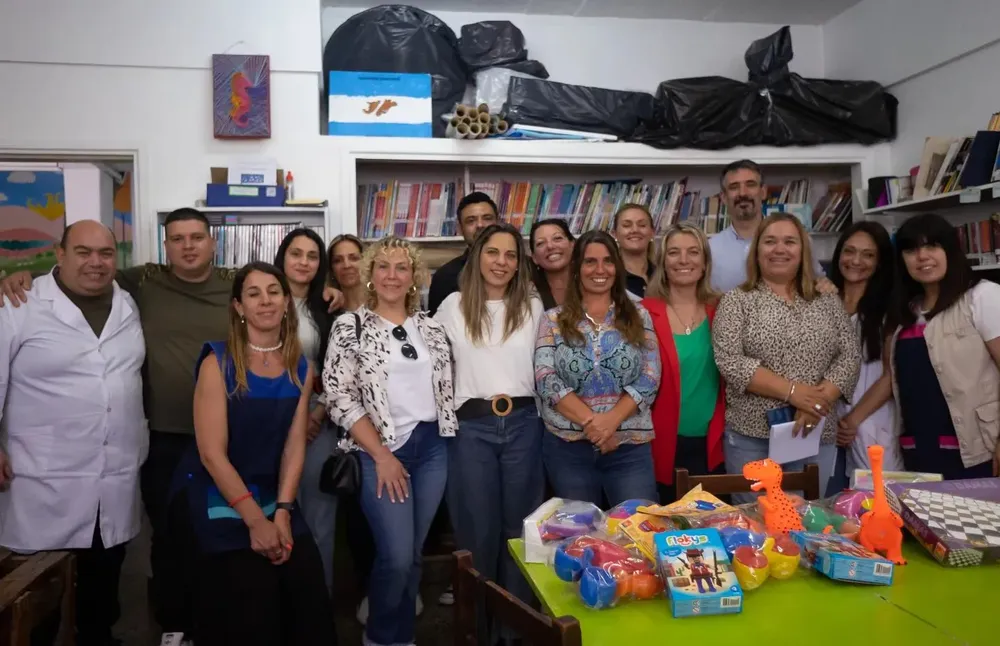 MGA - Entrega Juguetes Sindicato Plastico y Fletes - 29 Oct 2024 c